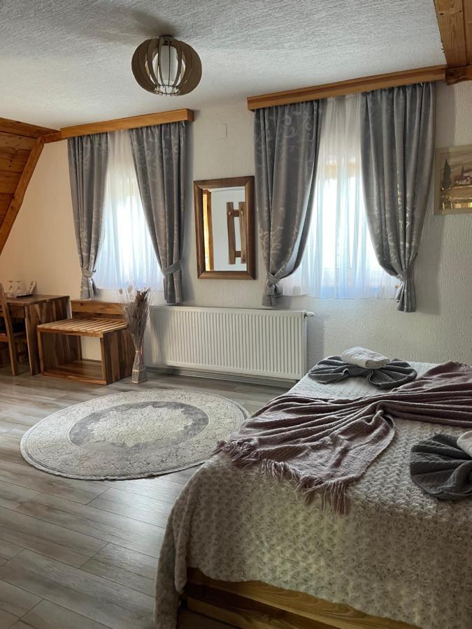 Plitvička Jezera Rustic Inn River 2 المظهر الخارجي الصورة